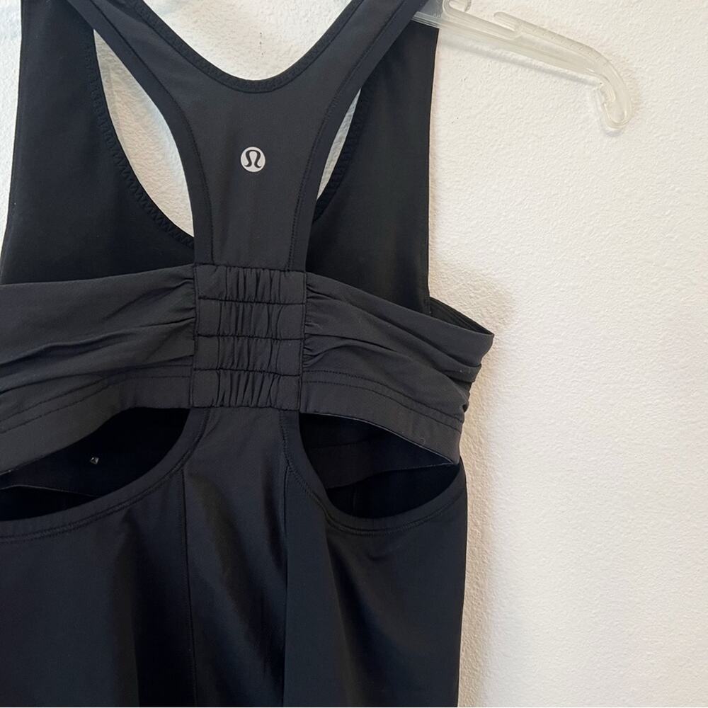 LULULEMON Tone It Black Peek A Boo Ruched Athletic Shelf Bra Tank 4